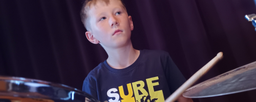 Nauka gry na perkusji i gitarze - czerwiec 2024